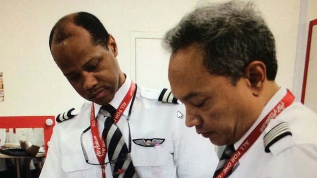 tai_nan_may_bay QZ8501-2.jpg